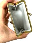 Kiss lock small pouch, coin purse or wallet Silver Photo 4