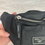 Kendall + Kylie Bag Crossbody Photo 3