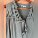 Ro & De  V-neck Tie Front Tank Top Blouse Women’s size XS​​ Photo 2