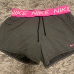 Nike shorts Photo 0