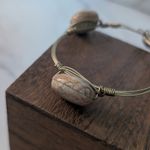 Statement Bracelet Gold Tone with Beige Accents Photo 6