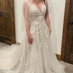 Brooklyn Grace wedding gown. Warn just this once. White Size 6 Photo 0