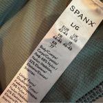 Spanx Low Impact Support Multi Camo Print Scoop Neck Sports Bra Sz L Photo 3