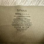 Spanx  Look At Me Now Seamless Leggings Camo Cropped Photo 3