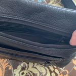 PEBBLED LEATHER CROSSBODY BAG Photo 3