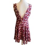 Elle Sasson Maroon Abstract Leopard Print V Photo 1