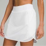 Lululemon  Hotty Hot White High-Rise Long Lined Performane/Athletic Skirt Size 2 Photo 0
