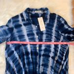 Just living  tie dye twist front top … Photo 4