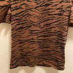 Pam & Gela  Tiger Puff-Sleeve Tee Size Medium Photo 7