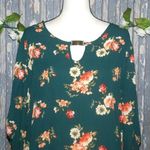 Justify Women's Blouse Size 1X Green Fall Floral 3/4 Roll Tab Sleeve Gold Tone Photo 1