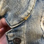 ChiOle Distressed Cropped Denim Vest S patches crop 90s rocker rock concert Blue Photo 13