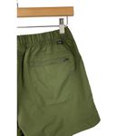 prAna Women's  *NWT* Cargo Green Shorts - Size 2 Photo 3