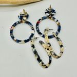 2 Pairs of Trendy Acrylic Lucite Hoop Earrings Photo 3