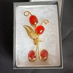 Vintage Austria set EUC goldtone & glass filigree floral brooch w/ clip earrings Red Photo 6
