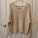 LUXE Oatmeal cable knit sweater Photo 3