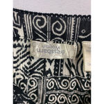 Dress Barn Women’s  Size 14/16 Black & White Patterned Skirt. Photo 3