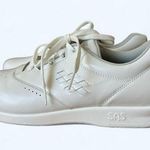 SAS Free Time Women's Leather Walking Shoes White Comfort Shoes size 9 Slim New Photo 0