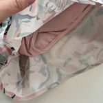 Athleta  Printed Hustle 3 Inch Short Women's Size Small Pink Floral Athletic Photo 2