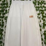 Nike Women’s White Wide Pant Capris Active Wear Casual Bottoms Photo 0
