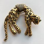 Vintage Leopard/Cheetah Rhinestone Pin Gold Black Brooch Arch Back Tail moves Photo 1