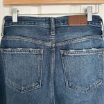 Madewell  The Mom Jean Size 25 Tall Medium Wash Distressed High Rise Denim Photo 3