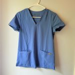 FIGS  scrub set Photo 1