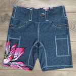 INKnBURN Blue Denim Pocket Graphic Pink Floral Bike Active Shorts Size Medium Photo 0