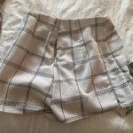 Boutique White and Black Skort Photo 1