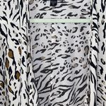 Karen Kane Womens size XL Sheer Drape Front Blouse. Photo 3