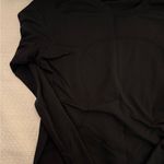 Lululemon Swiftly Relaxed Long-Sleeve Shirt - Hip Length in Black Photo 2