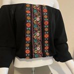 #26 Juniors Black Boho Jane Fiesta Embroidered Crop Top, Sz: Medium Photo 0