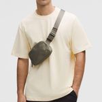 Lululemon Unisex Everywhere Belt Bag Photo 0
