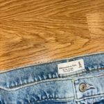 Abercrombie & Fitch 90s Ultra High Rise Straight Jeans Light Wash Size 37 NWT Photo 3