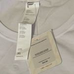 Fabletics Women’s Feather Tech Short Sleeve Top Shirt WHITE Extra Large XL NWT Photo 4