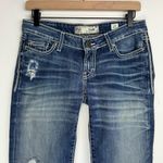 BKE  Buckle Stella Crop Capri Jeans Sz 27 Whisker Distressed Photo 3