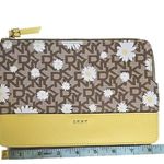 DKNY Logo Wristlet Pouch Clutch Zipper Bag Daisies Saffron Leather Yellow Brown Photo 7