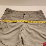 Camet women’s lightweight gray hiking shorts size 2
Outdoor Pink Photo 10