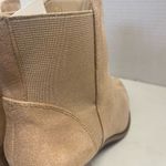 ZBY Women’s Tan Beige Ankle Boots Side Gore Size 7 Block Heels See Description Photo 7