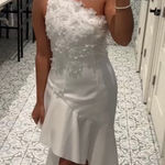 Elliatt  Thalia Gown in Ivory White Size Small Photo 0