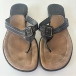 Cole Haan  Women’s Black Gray Leather Thong Sandals Size 9 B Photo 3