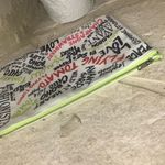 Salt & Pepper Avant Garde Fashion top zip pouch Red Photo 1