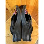 Bzees  Floral Desire Sandals Women's Size 11M Photo 5