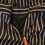 AQUA Black and White Flowy Striped Pants Photo 3