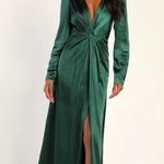 Lulus NWOT  Endearing Elegance Emerald Green Satin Long Sleeve Maxi Dress XXL Photo 2