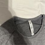 Lululemon  Athletica Swiftly Tech Long Sleeve 2.0 *Race Photo 2