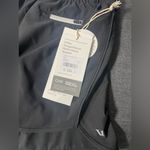 Vuori NWT Clementine Short 2.0 Women's Performance Shorts Size XL Color Black Photo 3