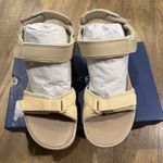 NWT Rockport Women's Trail Tech Sandal Cream Velcro 8.5 Photo 3