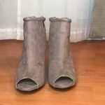 Qupid  shoes size 6 1/2 Photo 2