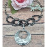 Chico's Hammered Link Textured Circle Pendant Necklace 20" Statement Piece Photo 1