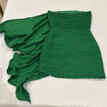 Luxxel Green Cocktail Dress Photo 2